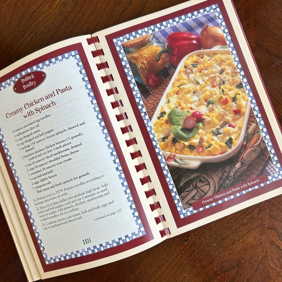 Grandma’s Casserole Homestyle favorites cookbook - Picture 4 of 7
